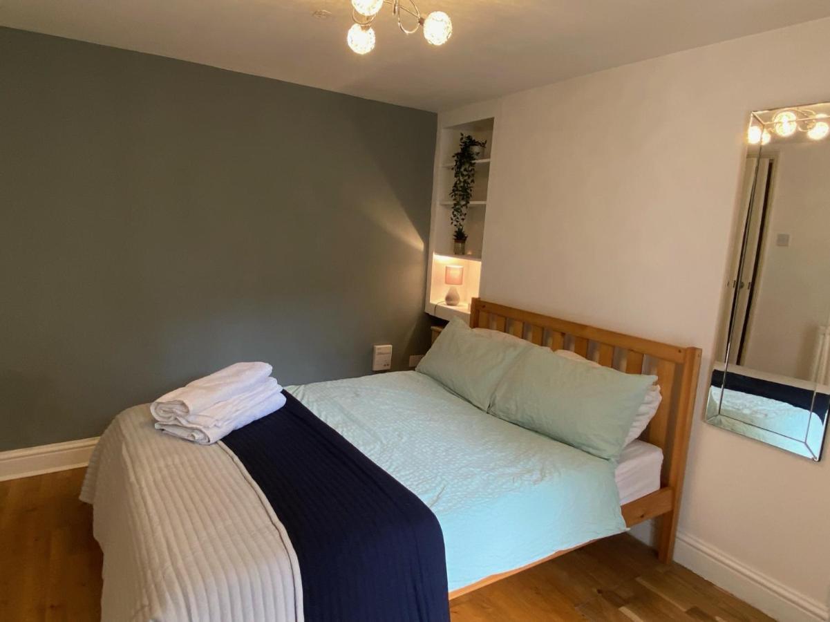 Spacious 2-Bed Flat With Garden, 3 Minutes Walk From Oval Tube Station Londres Exterior foto